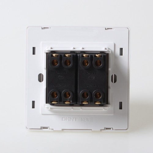 8个接线柱的双开多控开关怎么接线