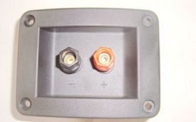 音箱C45接线柱的正确接线方法